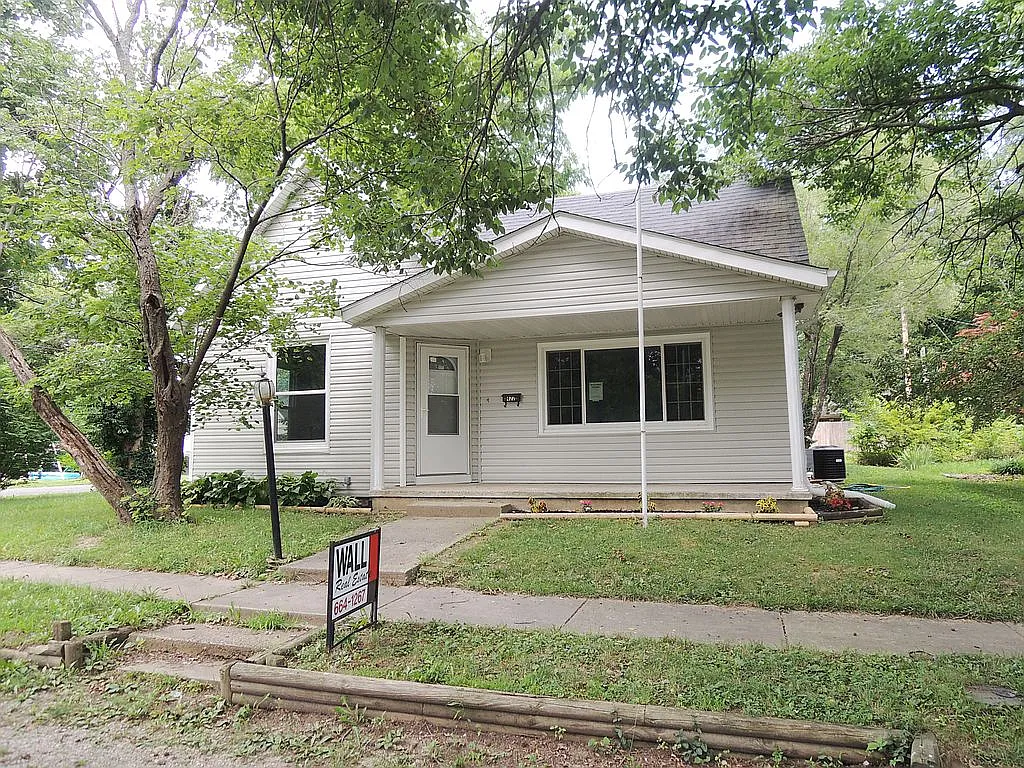 422 McAdams St photo 1