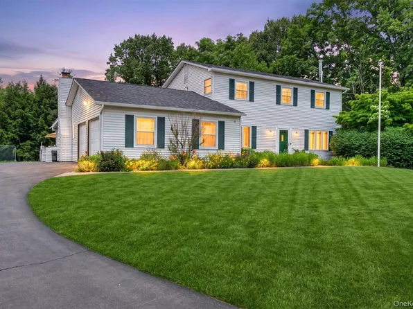 5 Gene Court, Hopewell Junction, NY 12533