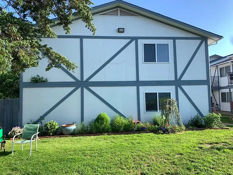 1 bed, 840 sqft, $950 — Photo 2