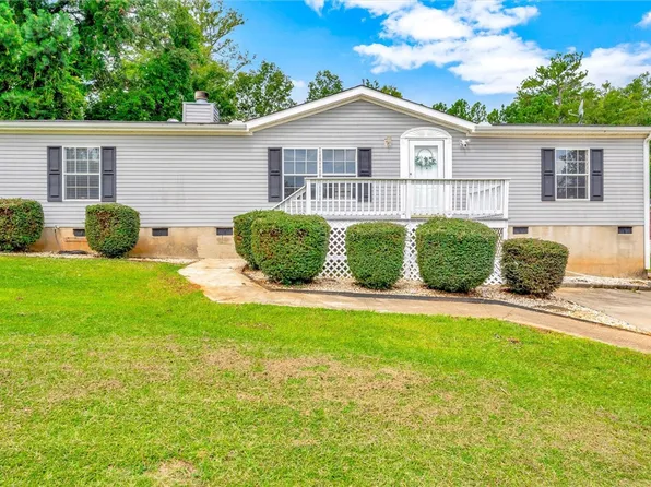 113 Spring Lake Dr, Greenwood, SC 29649