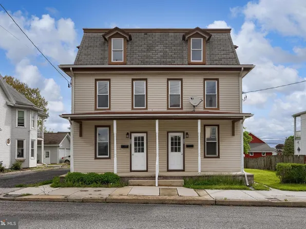 528-530 N Railroad St, Palmyra, PA 17078