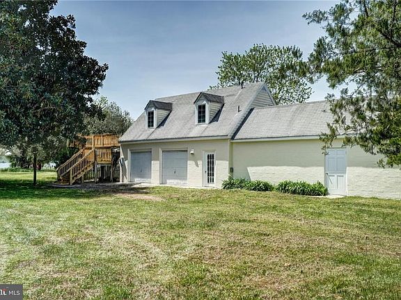 5th image of 1052 Elm Grove Ln