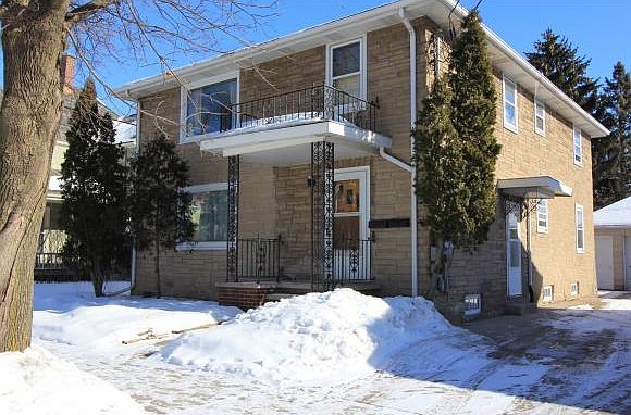 2nd image of 212 N Meade St