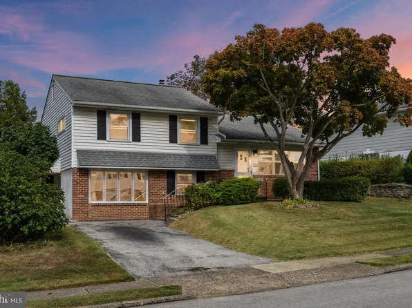 388 Westfield Dr, Broomall, PA 19008