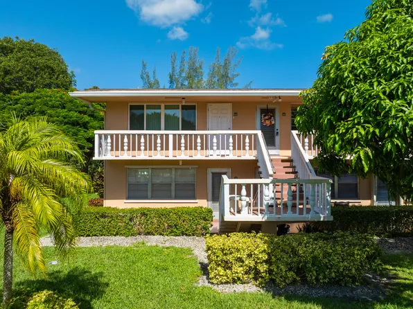 65 Camden C, West Palm Beach, FL 33417