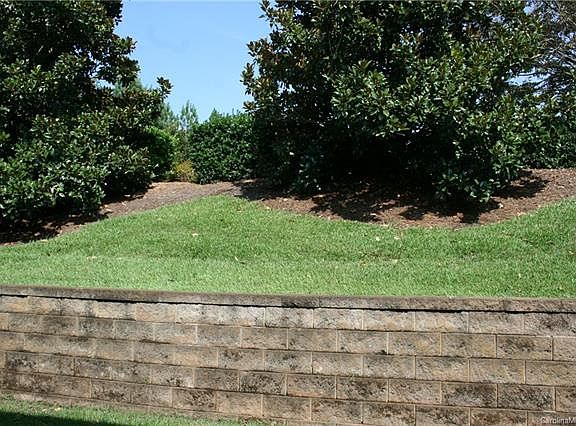 5th image of 10104 Dominion Village Dr