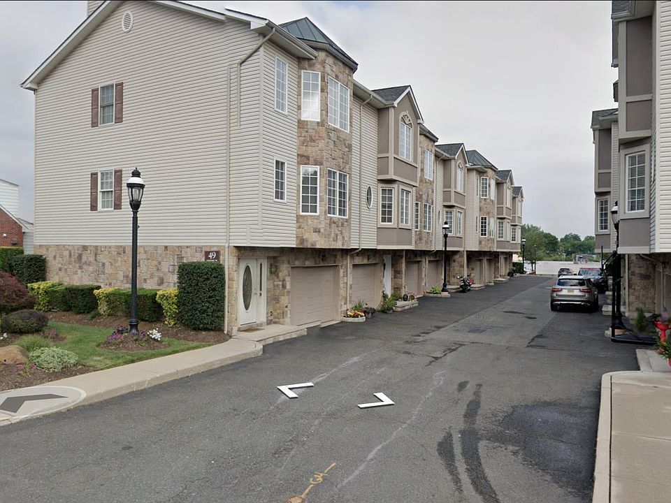 1st image of 49 Stuyvesant Ave