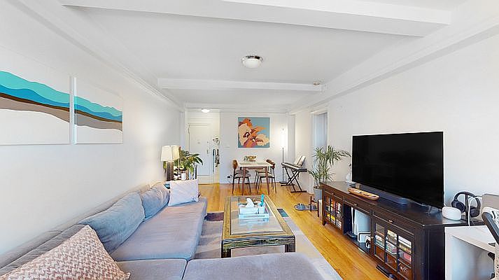 1st image of 50 W 72nd St APT 1505