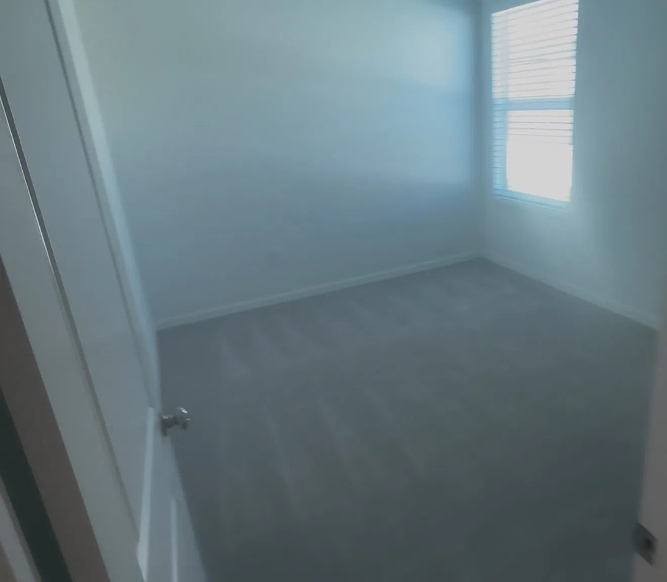 1116 Hour Glass Rd — Photo 1