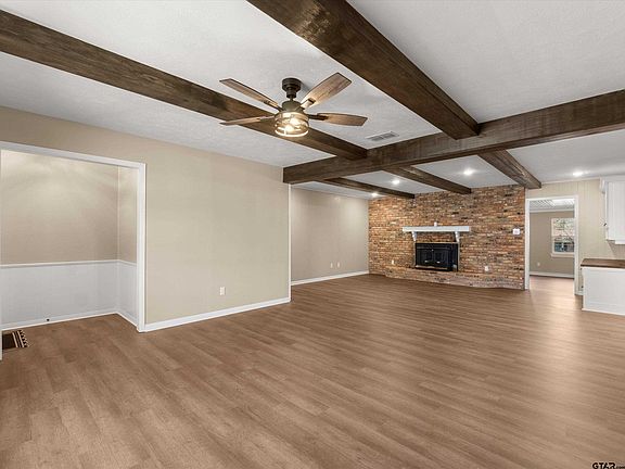 2nd image of 1805 Buckner St