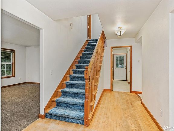 2nd image of 18018 123rd Ave NE