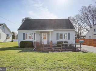 712 Stanley Ave, Chambersburg, PA 17201