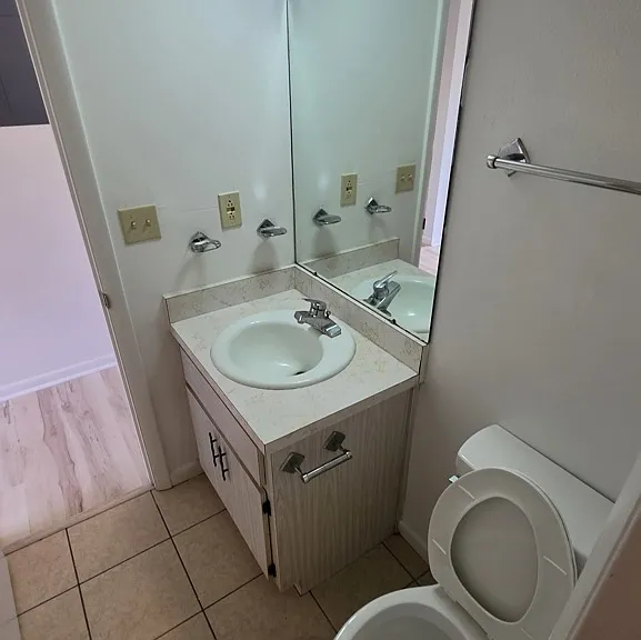593 Fairways Cir — Photo 7