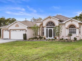 8121 Nittany Rd, Weeki Wachee, FL 34613