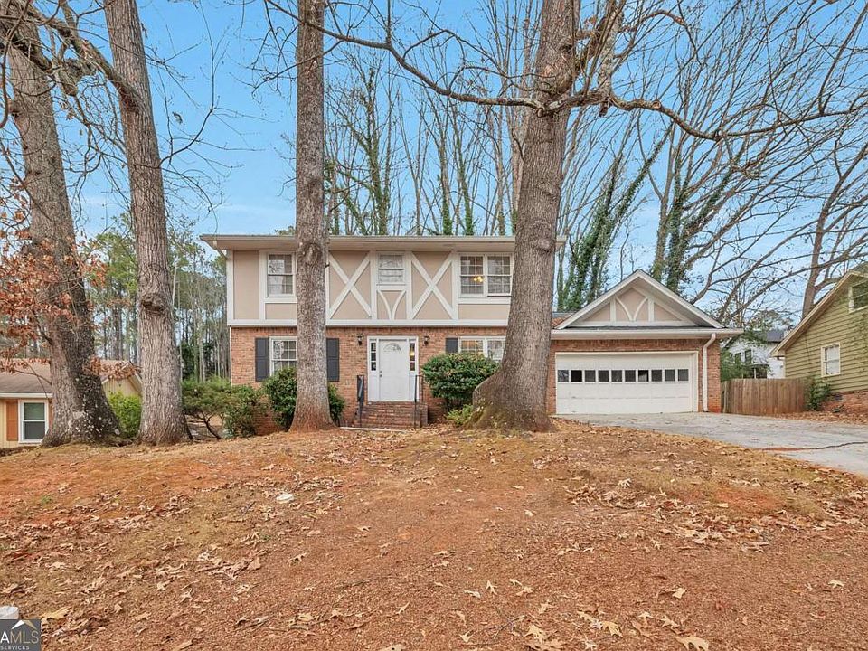 1st image of 730 Rockborough Dr