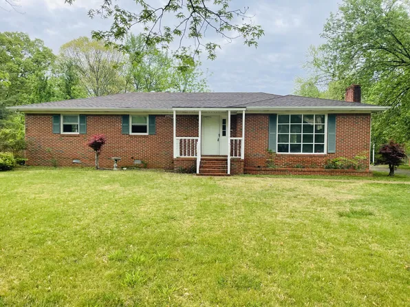 379 Emmett Stone Ln, Normandy, TN 37360