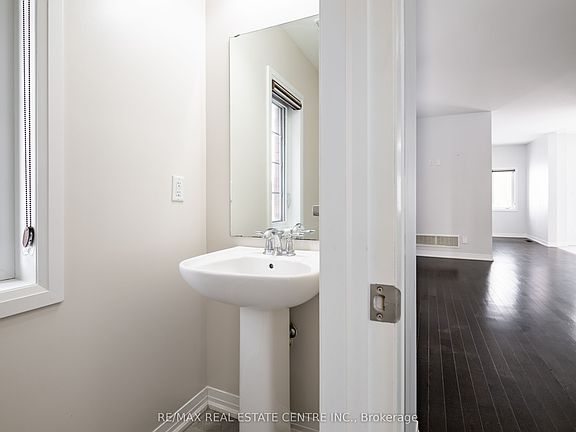 5th image of 45 Rainey Dr
