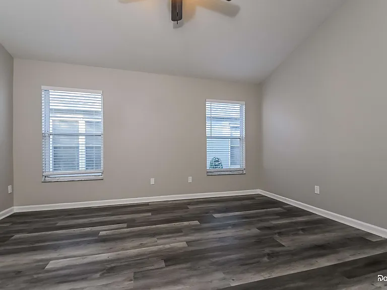 10327 Hunters Haven Blvd — Photo 9