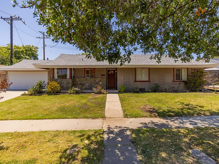 1005 Ayers Ave — Photo 26
