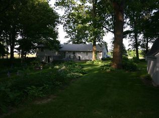 5925 S Haney Rd, Glasford, IL 61533