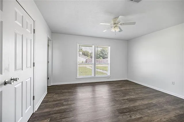 1002 Ford Dr — Photo 10