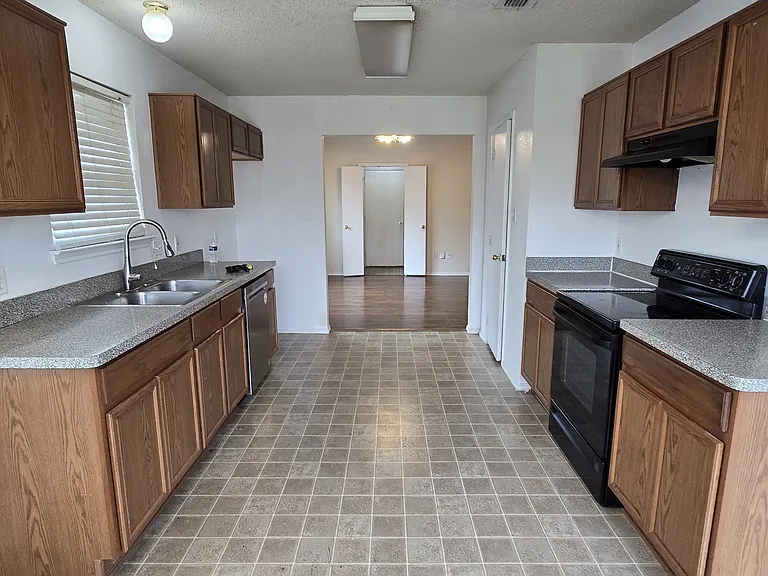 7408 Ranger Way — Photo 3