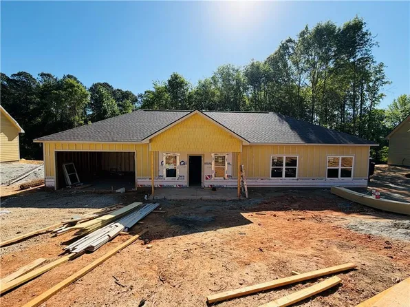 133 Lee Road 455 Rd, Phenix City, AL 36870