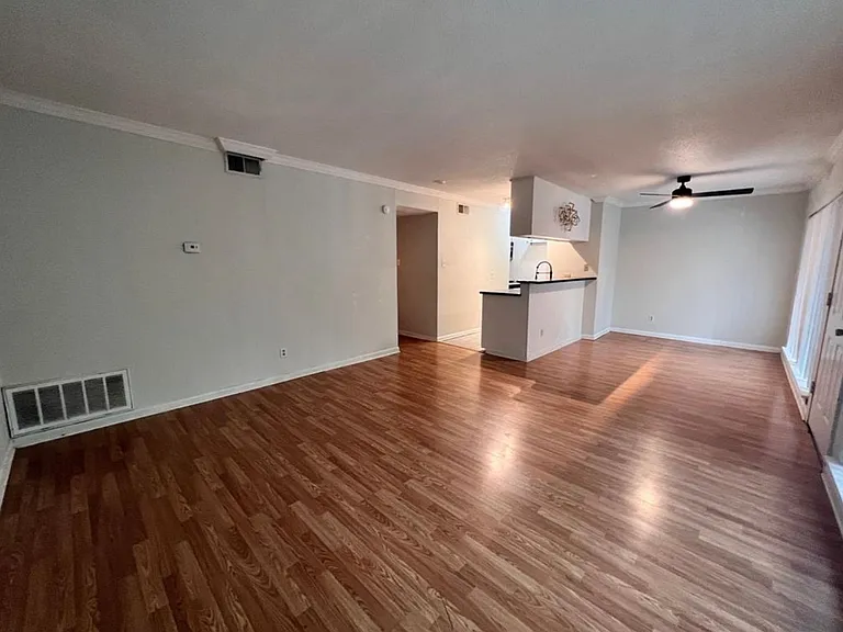 1507 California St — Photo 15