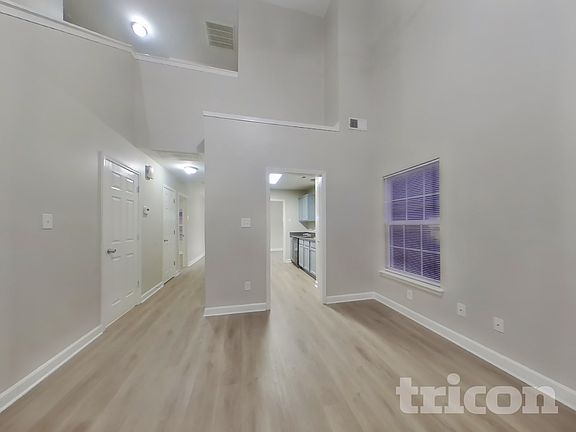 3rd image of 107 Tanyard Ln