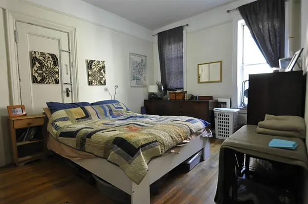 Rented by FirstService Realty (legacy) | media 25