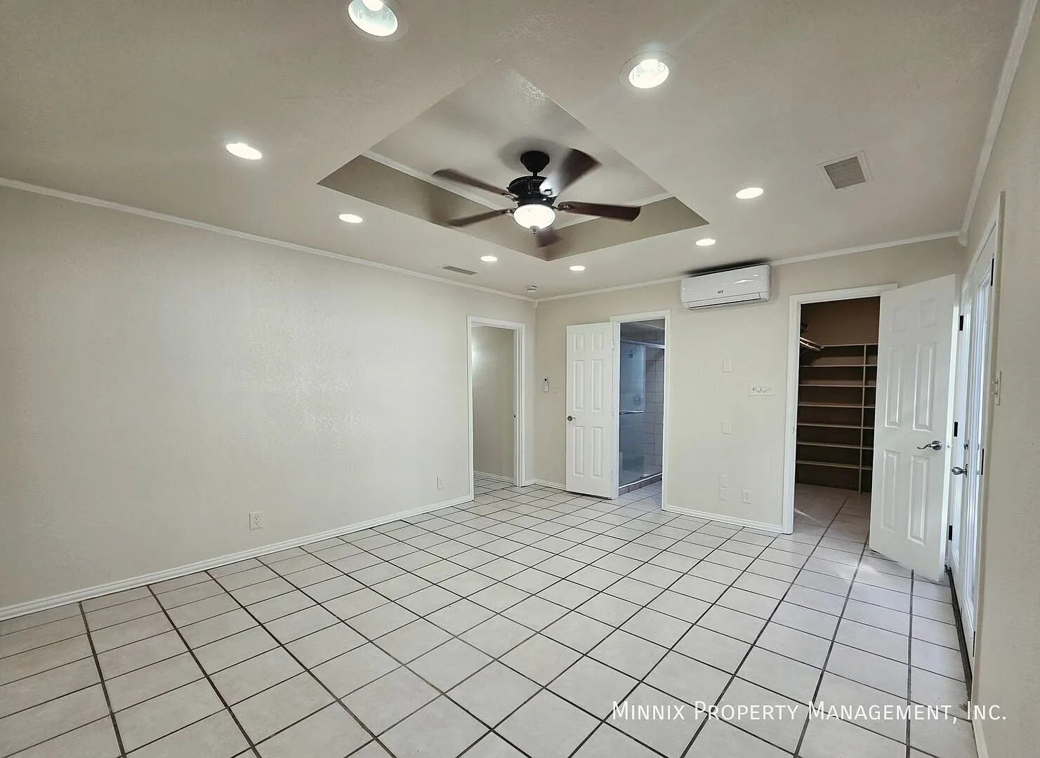 812 W. 30th St. — Photo 3