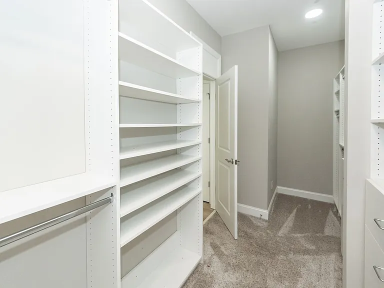 6015 Wild Azalea Rd — Photo 28