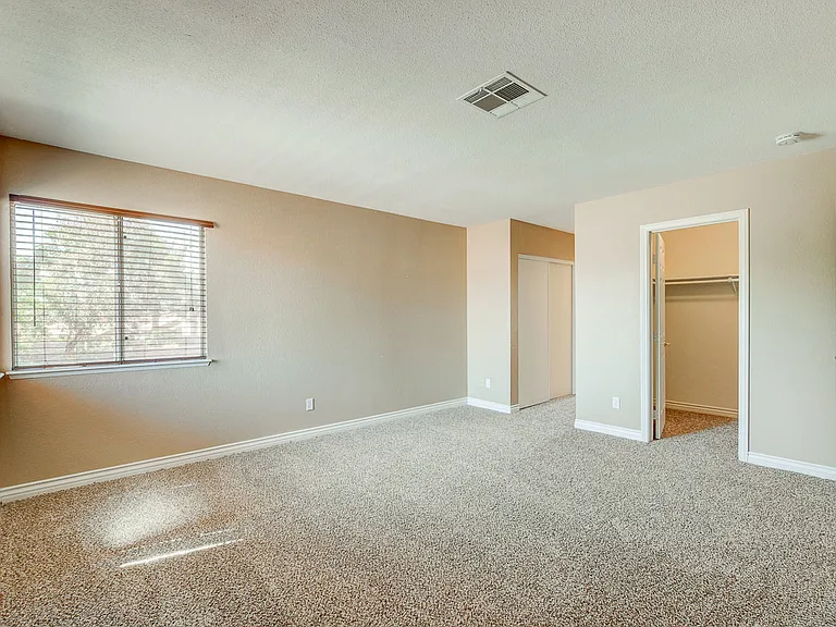 1833 Escondido Ter — Photo 21