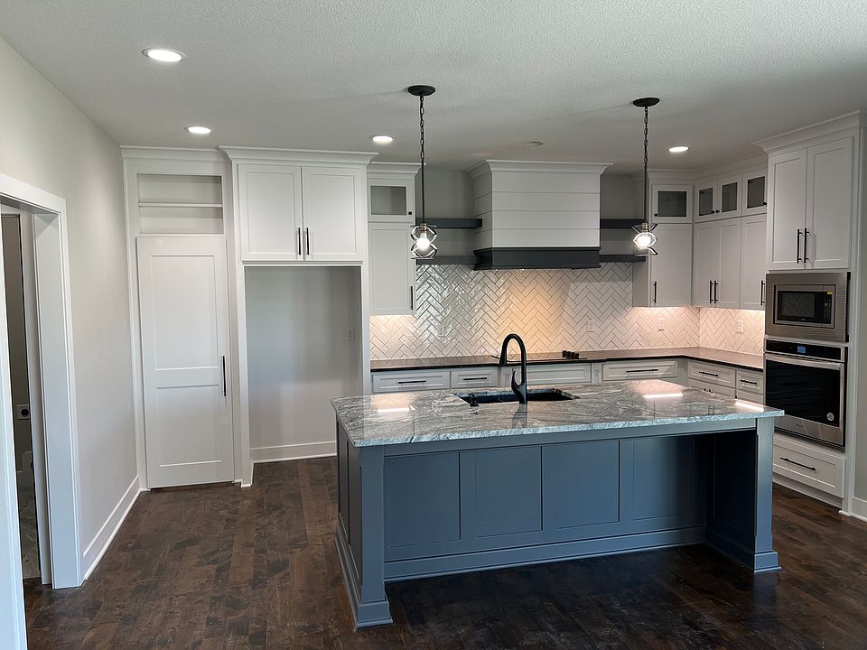 Gallatin Plan, Hoot Owl Ridge, Blue Springs, MO 64014 Zillow