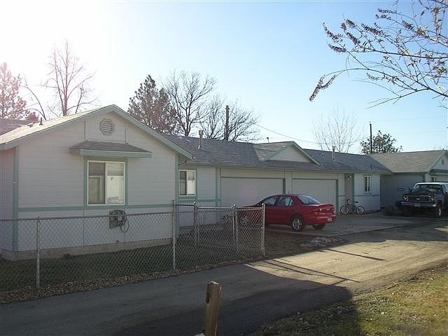 1st image of 1907/1909 S Ash Park Ln