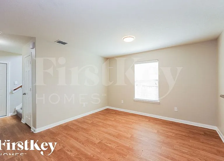 5831 Forest Cyn — Photo 5