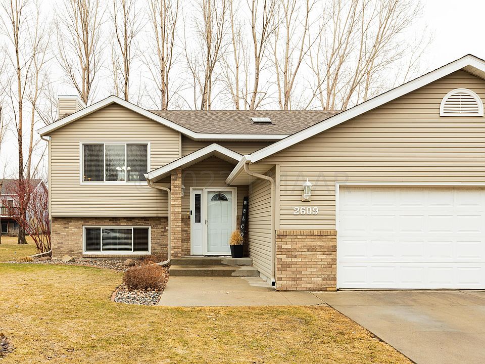 2609 38 1/2 Ave S, Fargo, ND 58104 Zillow