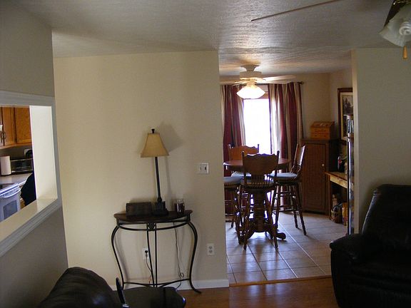 Living Room to Dinning Area
