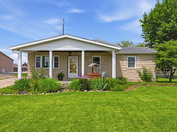 4th image of 3049 Brentwood Rd