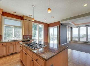 9644 SE Wyndham Way, Happy Valley, OR 97086