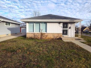 6850 N 40th Pl, Milwaukee, WI 53209
