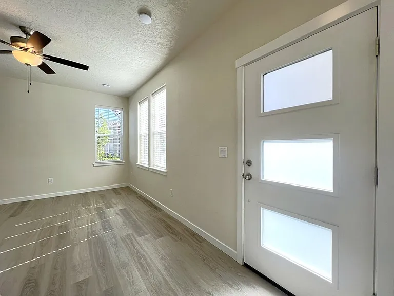10744 W Brownstone Ln — Photo 5