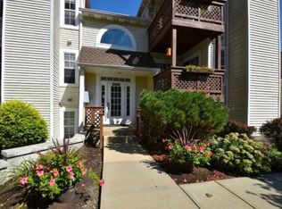 1448 Cedarwood Dr #D, Westlake, OH 44145