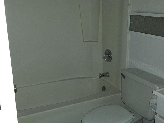 4th image of 2257 W Ironwood Hill Dr