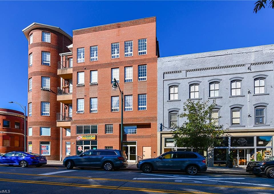 1st image of 360-205 S Elm St