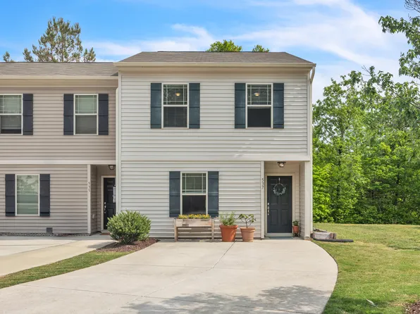 537 Hobkirks Pl, Durham, NC 27704