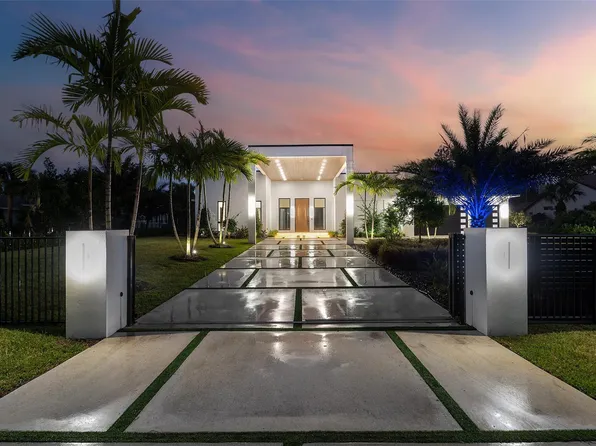 6676 NW 66th Way, Parkland, FL 33067