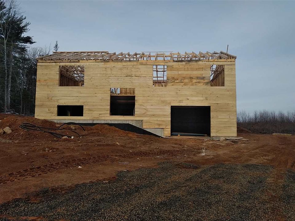 2nd image of 473 Hall Rd
