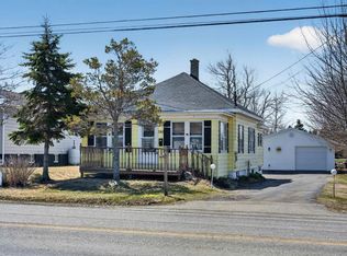 3362 Emerald St, Cape Breton, NS B1H 1H6