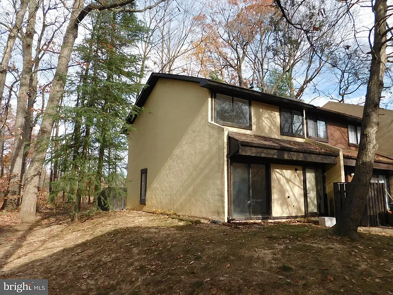 2130 Cartwright Pl — Photo 19